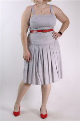 שמלה מעוצבת באפור- L